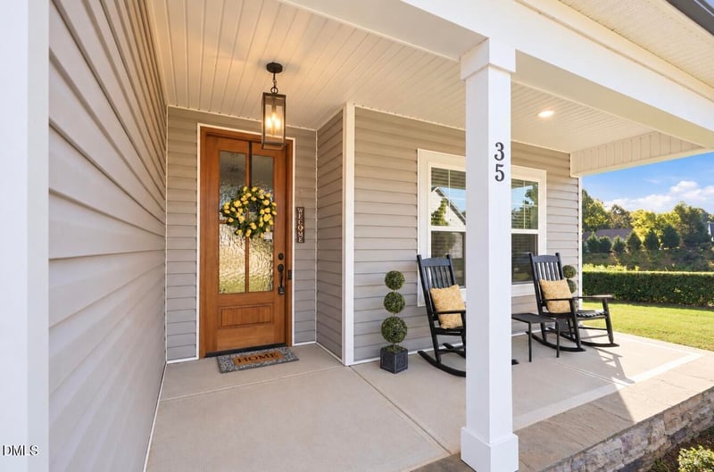 35 Deacon Ridge Ln, Youngsville, NC 27596
