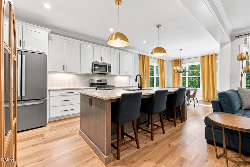 35 Deacon Ridge Ln, Youngsville, NC 27596