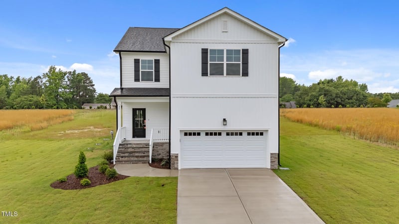 35 Diamond Creek Dr, Zebulon, NC 27597