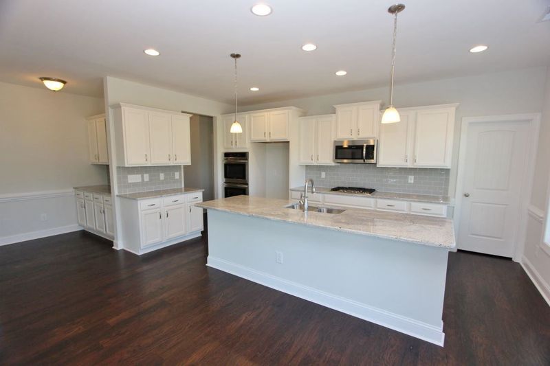 35 Falls Creek Dr, Youngsville, NC 27596