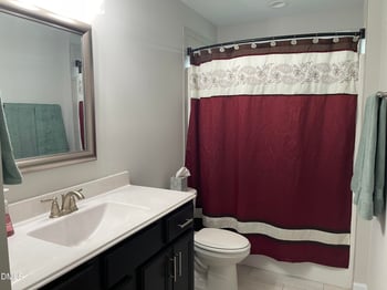 35 Fisher Rd, Lillington, NC 27546