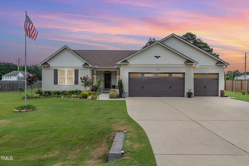 35 Freshwater Dr, Willow Springs, NC 27592