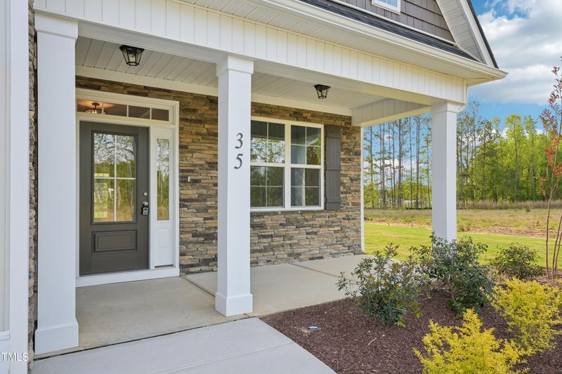 35 Hewitt Wds Dr, Clayton, NC 27527