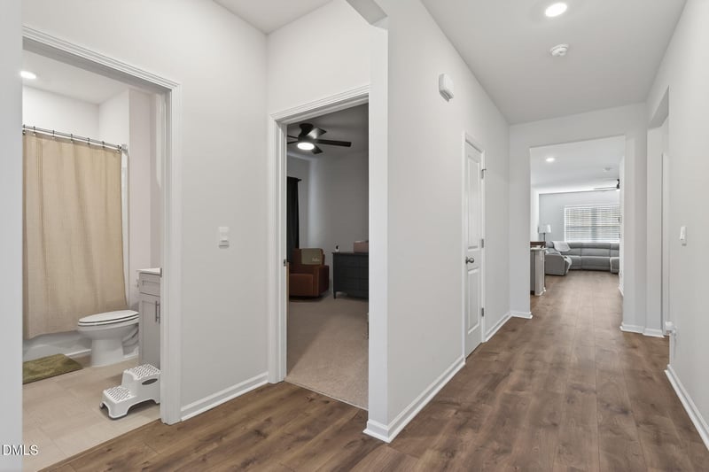 35 Hickory Hollow Cir, Youngsville, NC 27596