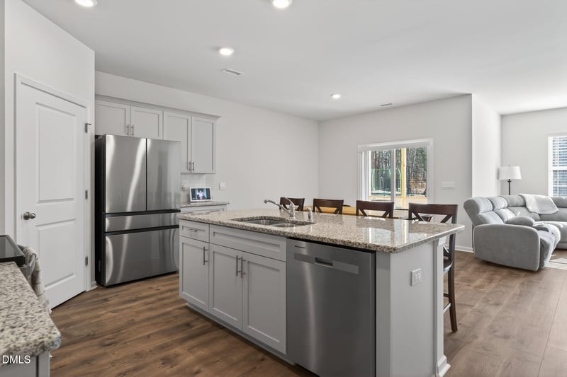 35 Hickory Hollow Cir, Youngsville, NC 27596