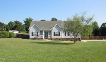 35 Meadow Ln, Franklinton, NC 27525