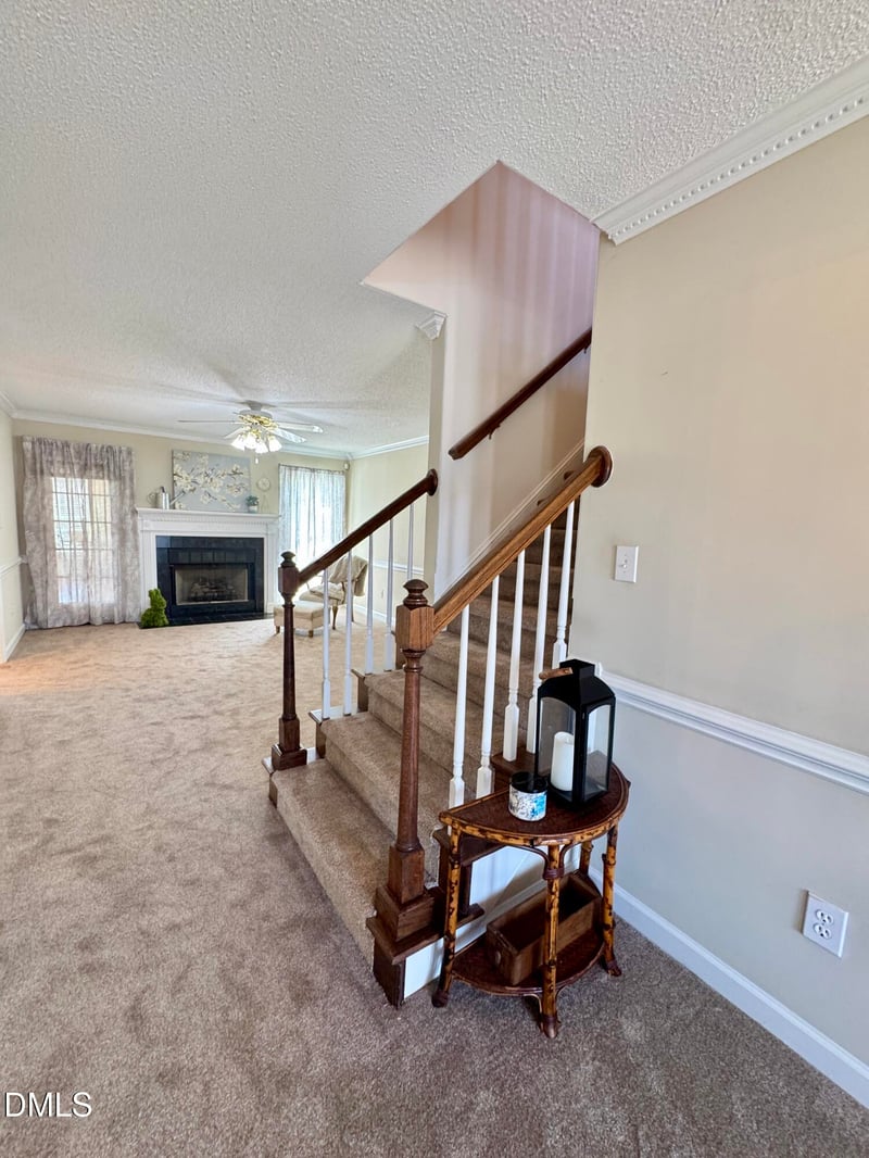 35 Oak Hill Dr, Dunn, NC 28334