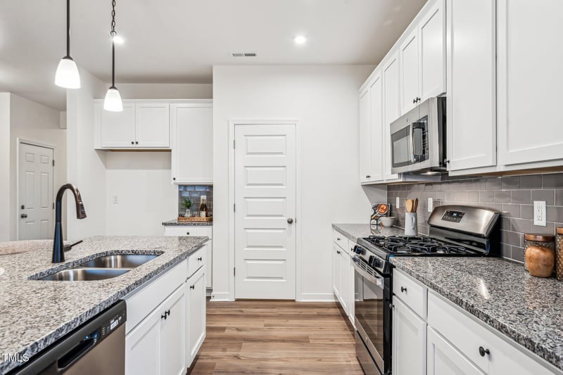 35 Oak Meadow Ln, Angier, NC 27501
