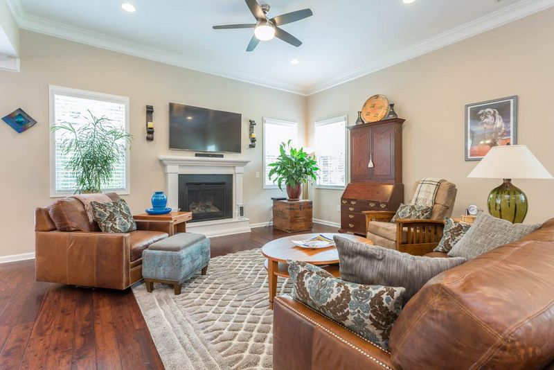 35 S Orchard Dr, Clayton, NC 27527