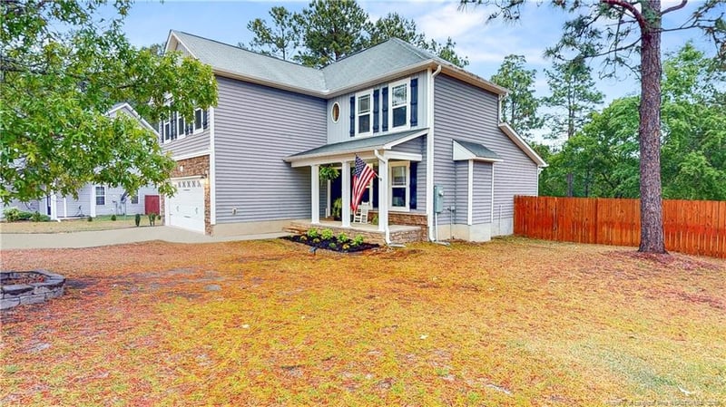 35 Parkview Ln, Lillington, NC 27546