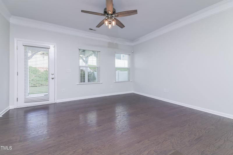 35 Pathway Dr, Clayton, NC 27527