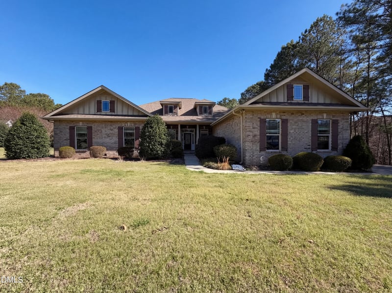 35 Pebble Creek Dr, Franklinton, NC 27525