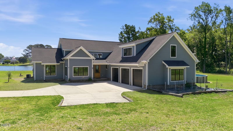 35 Rippling Ct, Smithfield, NC 27577