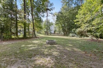 35 Rocky Point Ct, Fuquay Varina, NC 27526