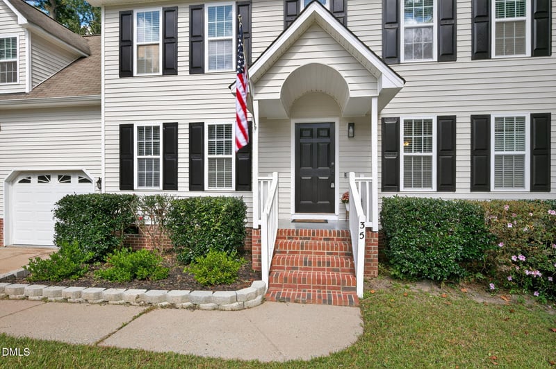 35 Rocky Point Ct, Fuquay Varina, NC 27526
