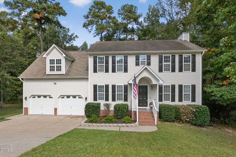 35 Rocky Point Ct, Fuquay Varina, NC 27526