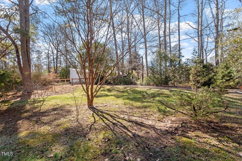 35 Rogerson Dr, Chapel Hill, NC 27517