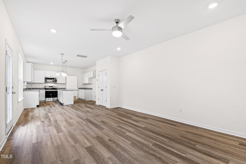 35 Rosewood Ln, Youngsville, NC 27596