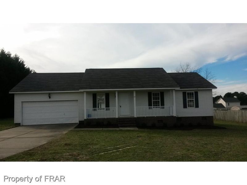 35 Sandy Bluff Ct, Sanford, NC 27332