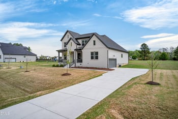 35 Scotland Dr, Youngsville, NC 27596