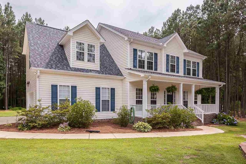 35 Shellcross Ct, Youngsville, NC 27596