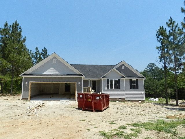35 Shetland Ln, Smithfield, NC 27577