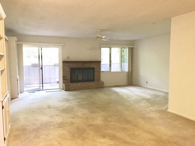 35 Stoneridge Pl, Durham, NC 27705