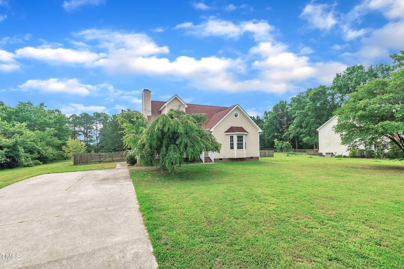 35 Stratton Ct, Youngsville, NC 27596