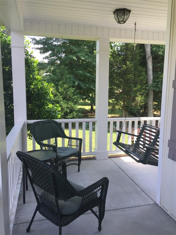 35 Tall Cedar Ln, Youngsville, NC 27596