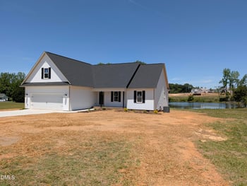 35 Turnberry Ct, Fuquay Varina, NC 27526