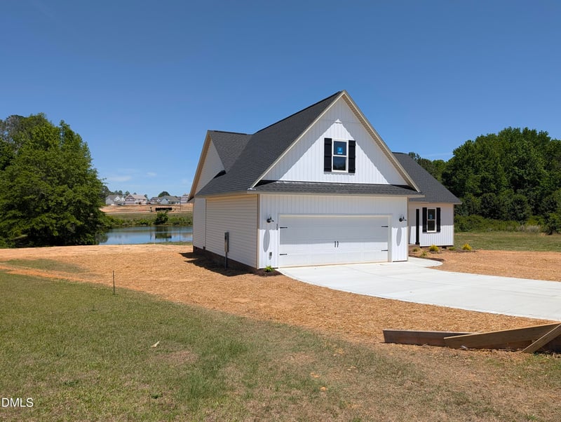 35 Turnberry Ct, Fuquay Varina, NC 27526