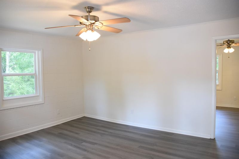 35 Twilight Ln, Chapel Hill, NC 27517