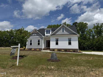 35 Uptown Rd, Zebulon, NC 27597