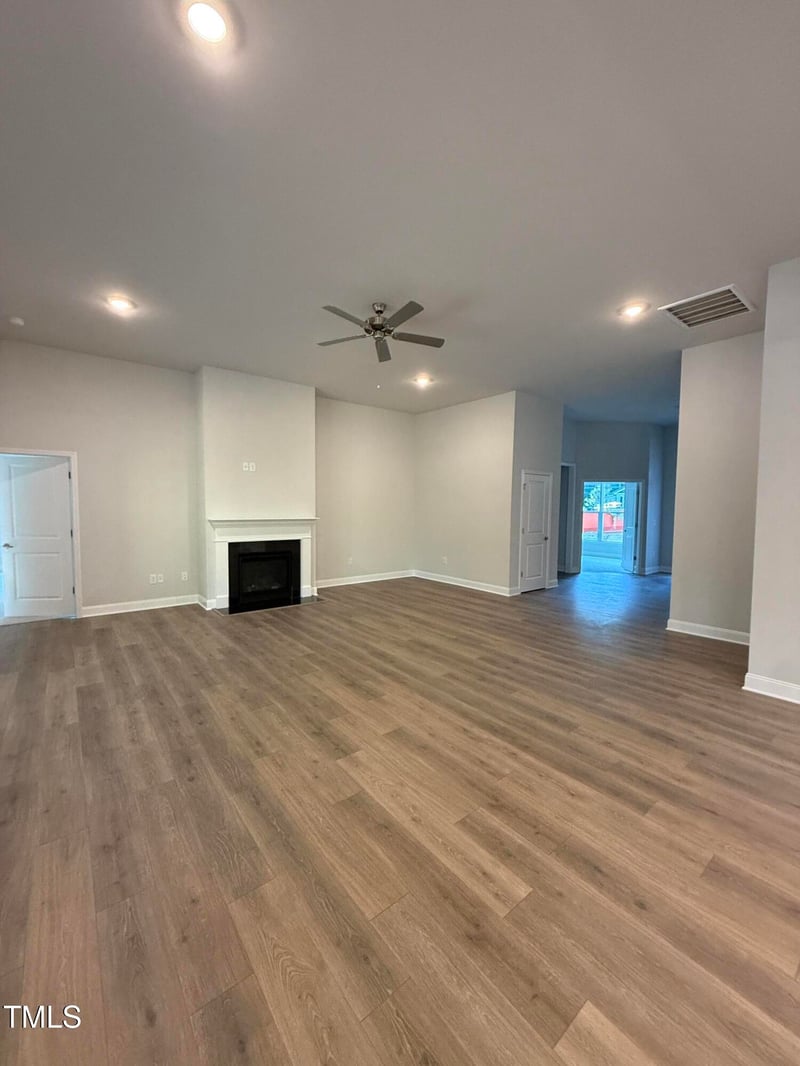 35 Watermelon Dr, Franklinton, NC 27525