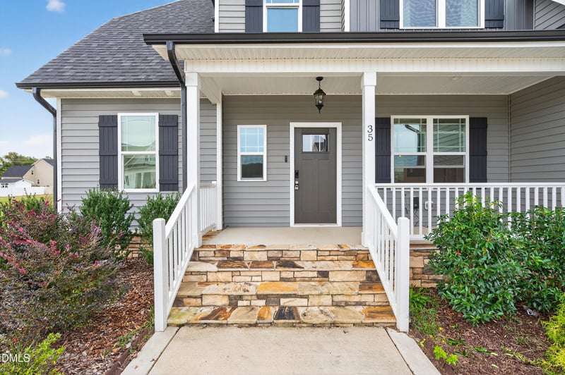 35 Waverly Pond Ln, Wendell, NC 27591