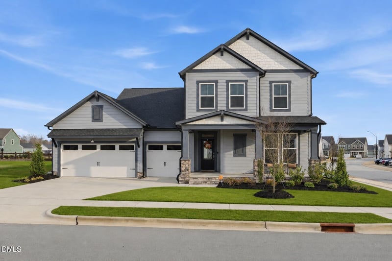 35 Welcome Dr, Fuquay Varina, NC 27526