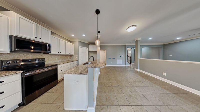 35 E Wellesley Dr, Clayton, NC 27520