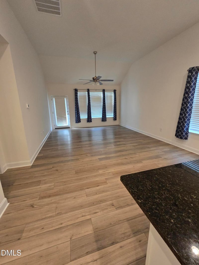 35 Whitley Rdg Dr, Clayton, NC 27527