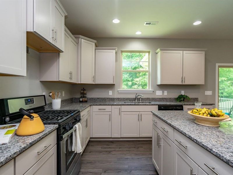 35 Windbrook Ct #4, Fuquay Varina, NC 27526