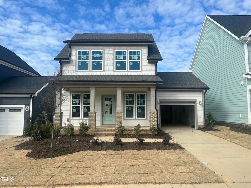35 Windchime Ct, Fuquay Varina, NC 27526
