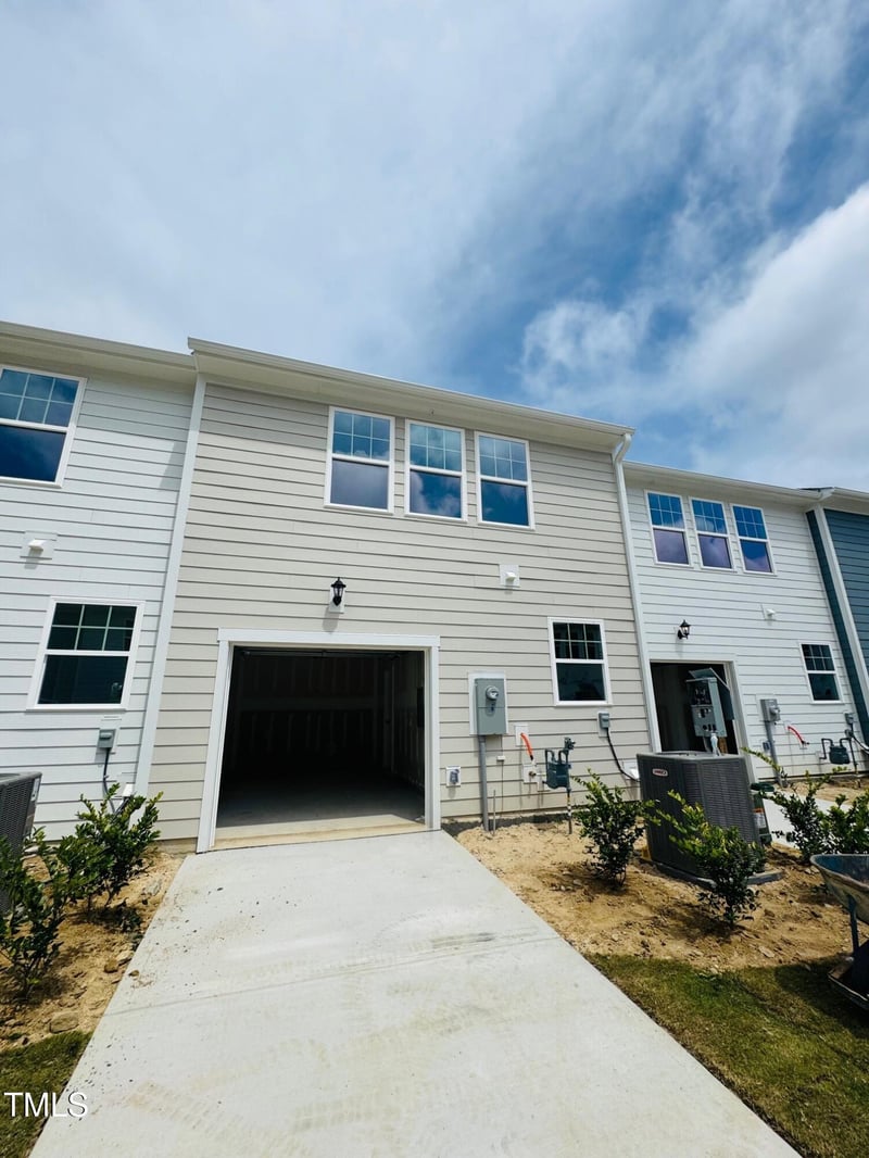 350 Church St #52, Wendell, NC 27591