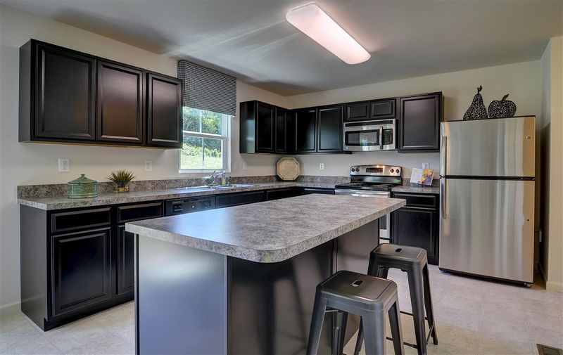350 Fieldspar Ln, Clayton, NC 27520