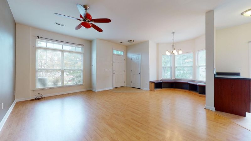 350 Gilman Ln #105, Raleigh, NC 27610