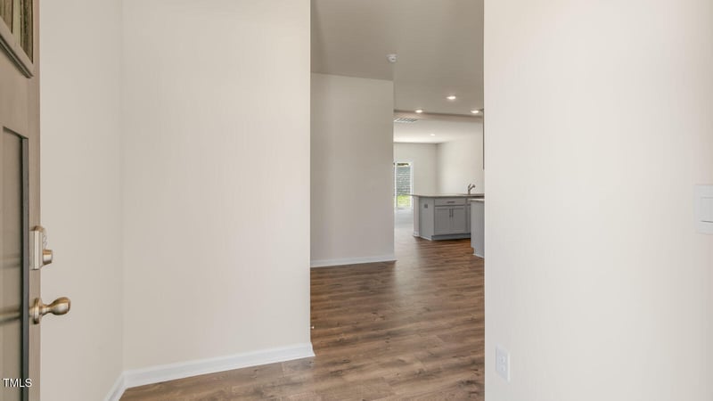 350 Hanging Elm Ln, Fuquay Varina, NC 27526
