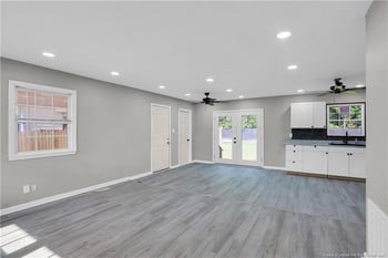 350 Longhorn Dr, Fayetteville, NC 28303