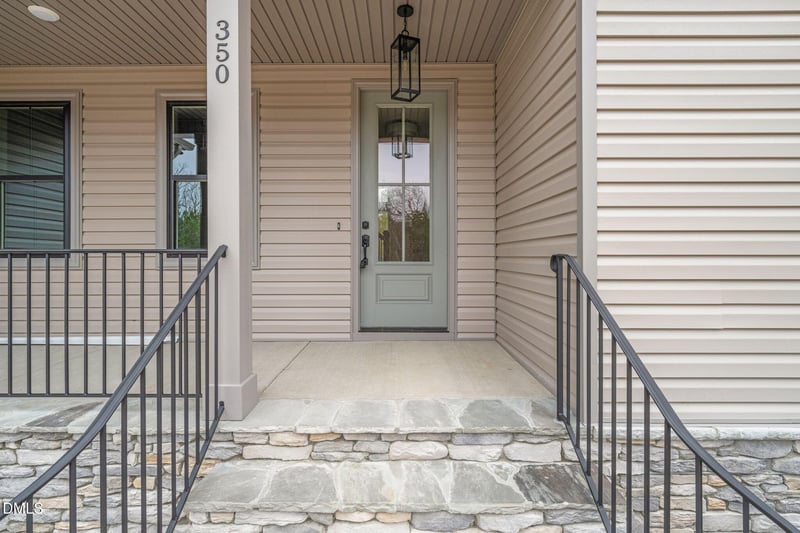 350 Pilot Ridge Rd, Zebulon, NC 27597