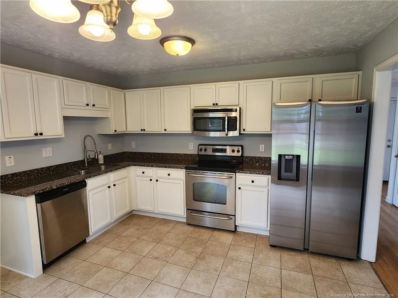 3500 Cokefield Dr, Fayetteville, NC 28306