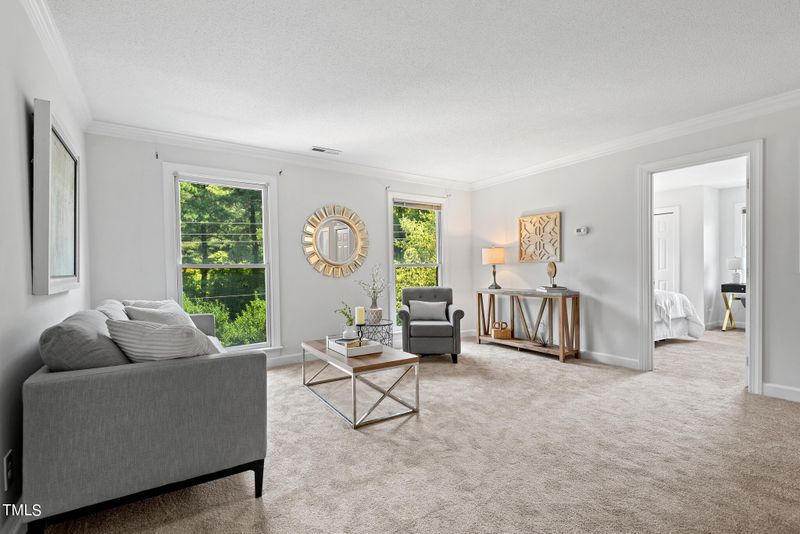 3500 Ivy Commons Dr #302, Raleigh, NC 27606