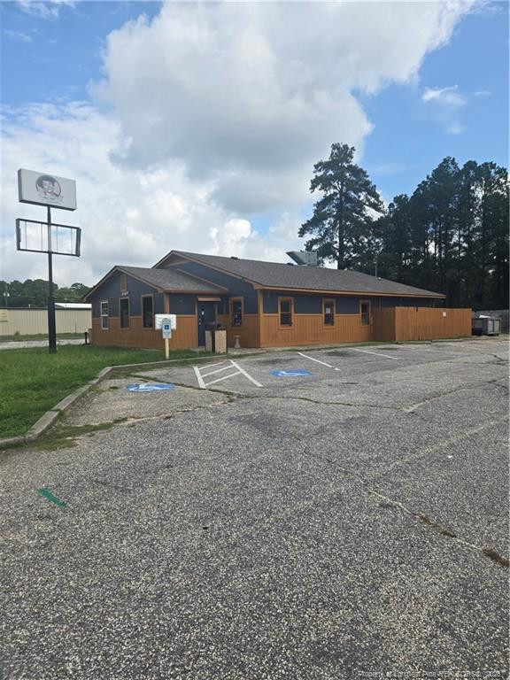 3500 Murchison Rd, Fayetteville, NC 28311