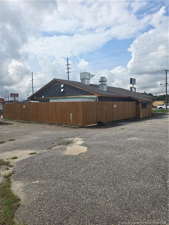 3500 Murchison Rd, Fayetteville, NC 28311